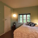 Bed & Breakfast Hos Molsgaarden