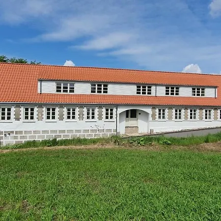 Hos Molsgaarden