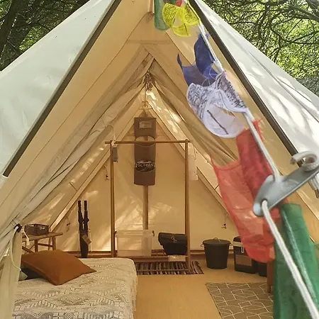 Hos Molsgaarden לינה וארוחת בוקר