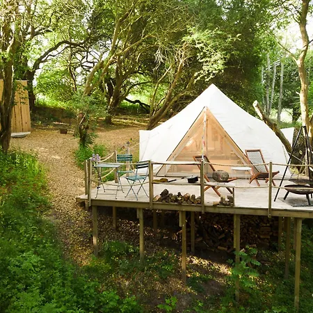 Hos Molsgaarden לינה וארוחת בוקר