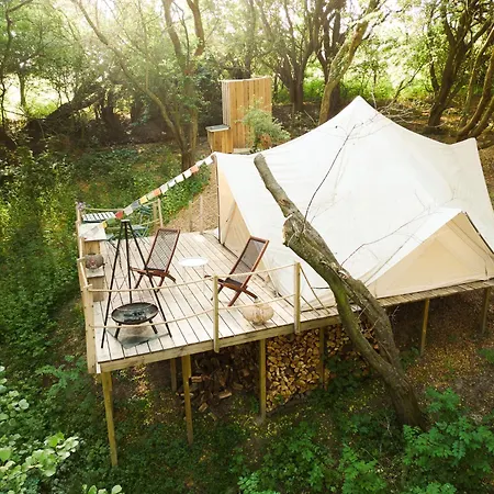 לינה וארוחת בוקר Hos Molsgaarden